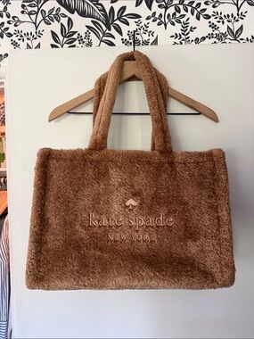 kate spade Plush Tote Bag in Brown Faux-Shearling